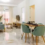 Pink Royal Апартаменты Торевьиа