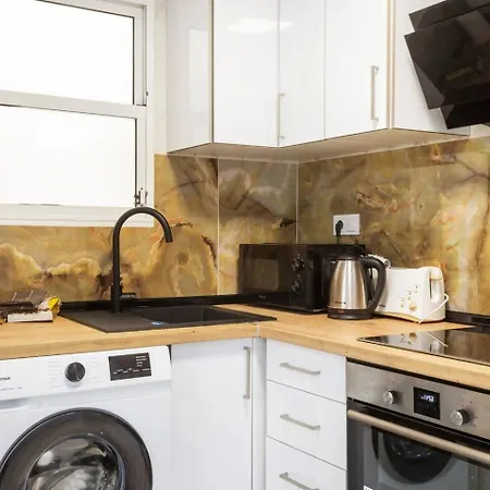 Pink Royal Τορεβιέχα